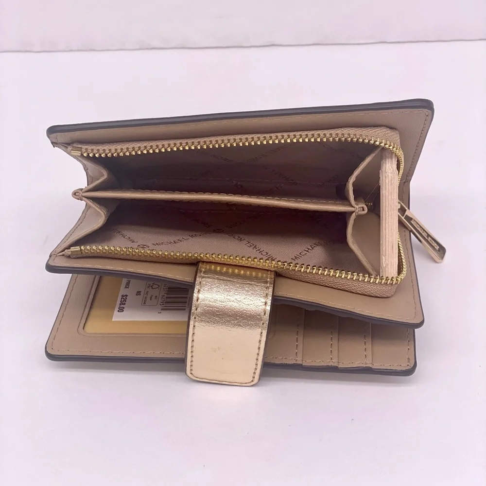 Michael Kors Gold Bifold Medium Wallet Pale Gold